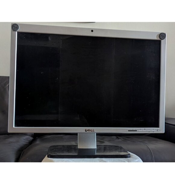 DELL 22" Widescreen Flat Panel LCD Monitor with Webcam - Picture 3 of 5